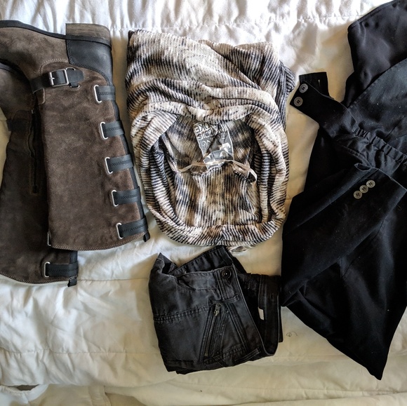 *Sole Society Franzie Boots* - Picture 2 of 8